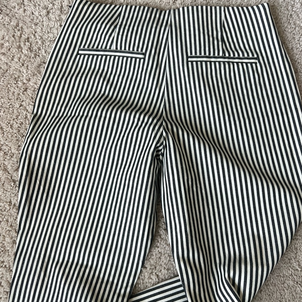 a new day Black and White Ankle Cropped Pants